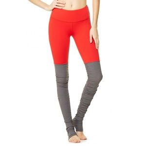 NWT Alo Yoga Goddess Leggings size small